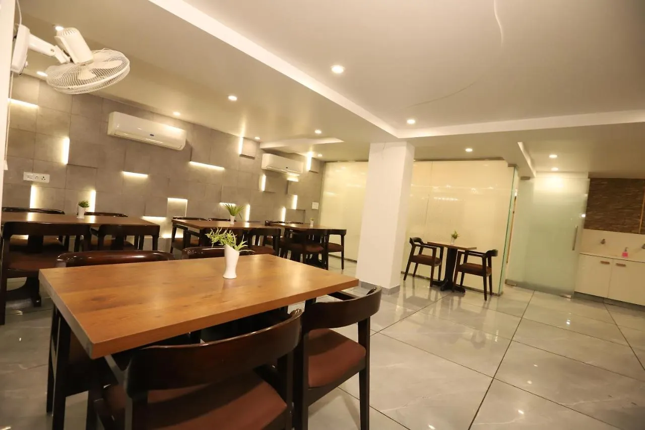 Hotel Keshav Residency Gurgaon Near Medanta