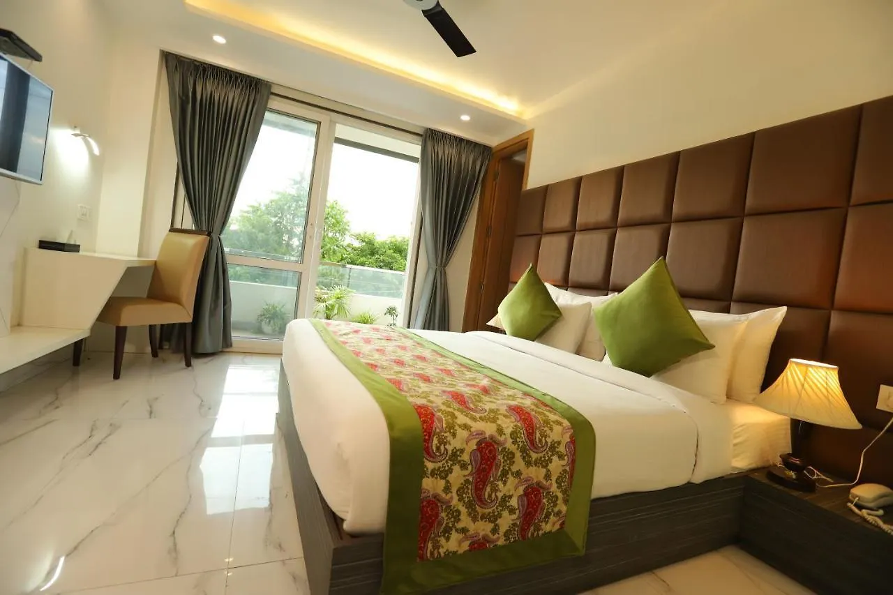Hotel Keshav Residency Gurgaon Near Medanta